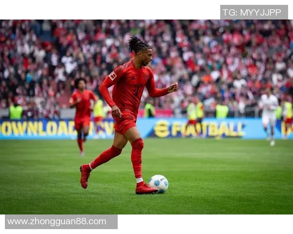 拉纳卡与特伦辛的精彩对决揭示足球战术与团队合作的重要性